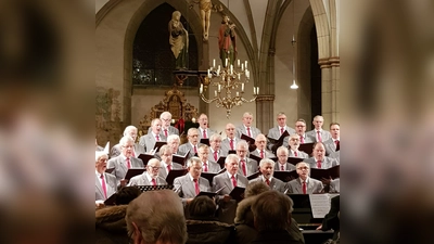 Der Männerchor „Liederkranz“ Enzen Hobbensen feiert in diesem Jahr sein Jubiläum und freut sich auf Interessierte, die zu einer unverbindlichen Schnupperprobe hereinschauen. (Foto: privat)