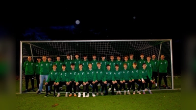 Einheitlicher Look: Die U19 Mannschaft des TSV Luthe. (Foto: privat)