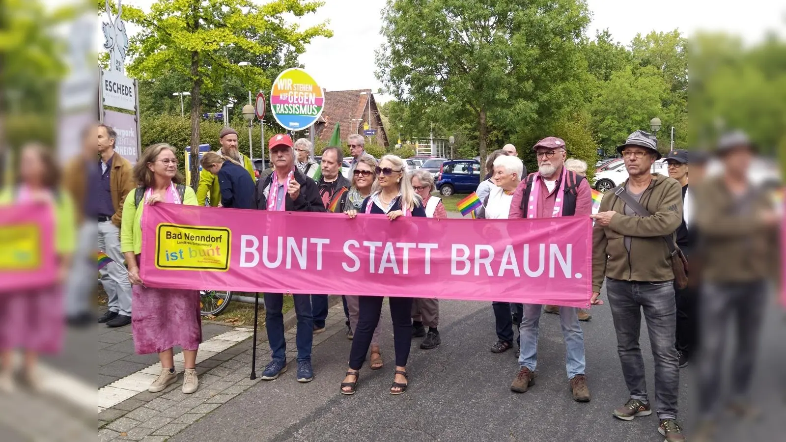 Aktive des Vereins auch auf Demonstrationen außerhalb von Bad Nenndorf aktiv, wie hier in Eschede. (Foto: privat)
