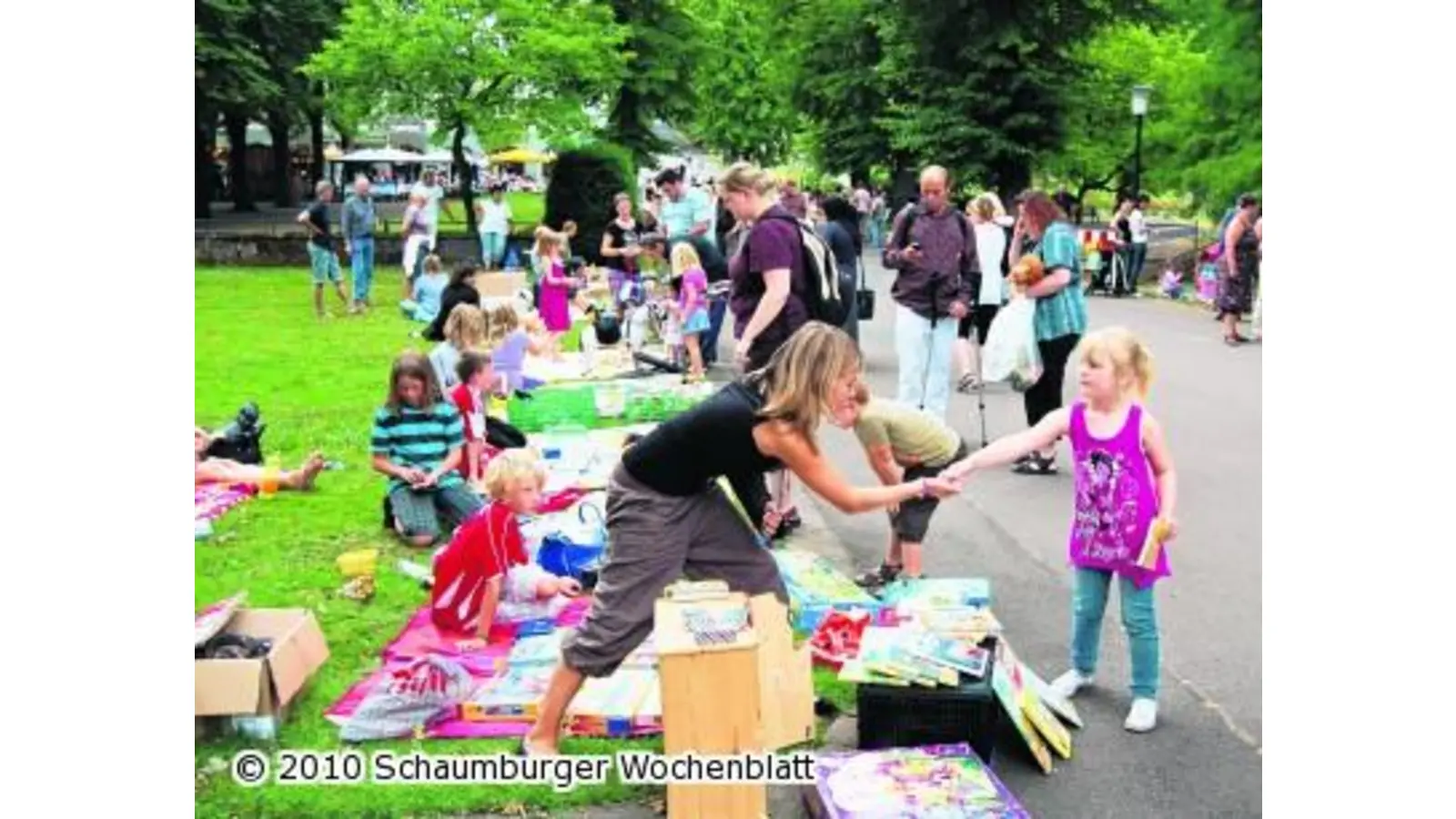 Tolle Atmosphäre beim Flohmarkt im Kurpark (Foto: red)