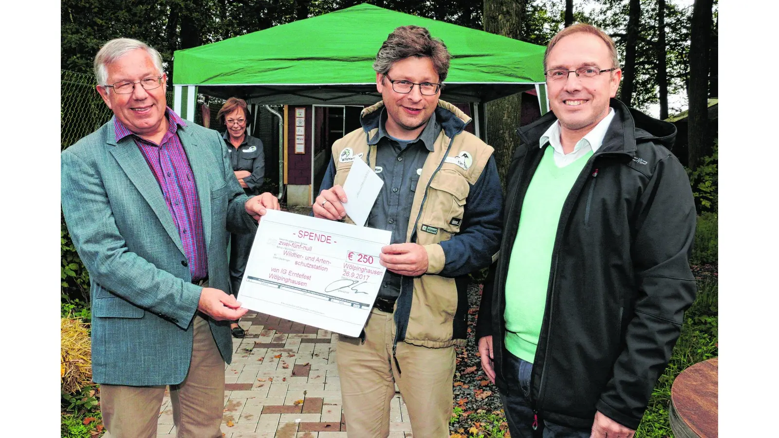 IG Erntefest spendet 250 Euro (Foto: gi)