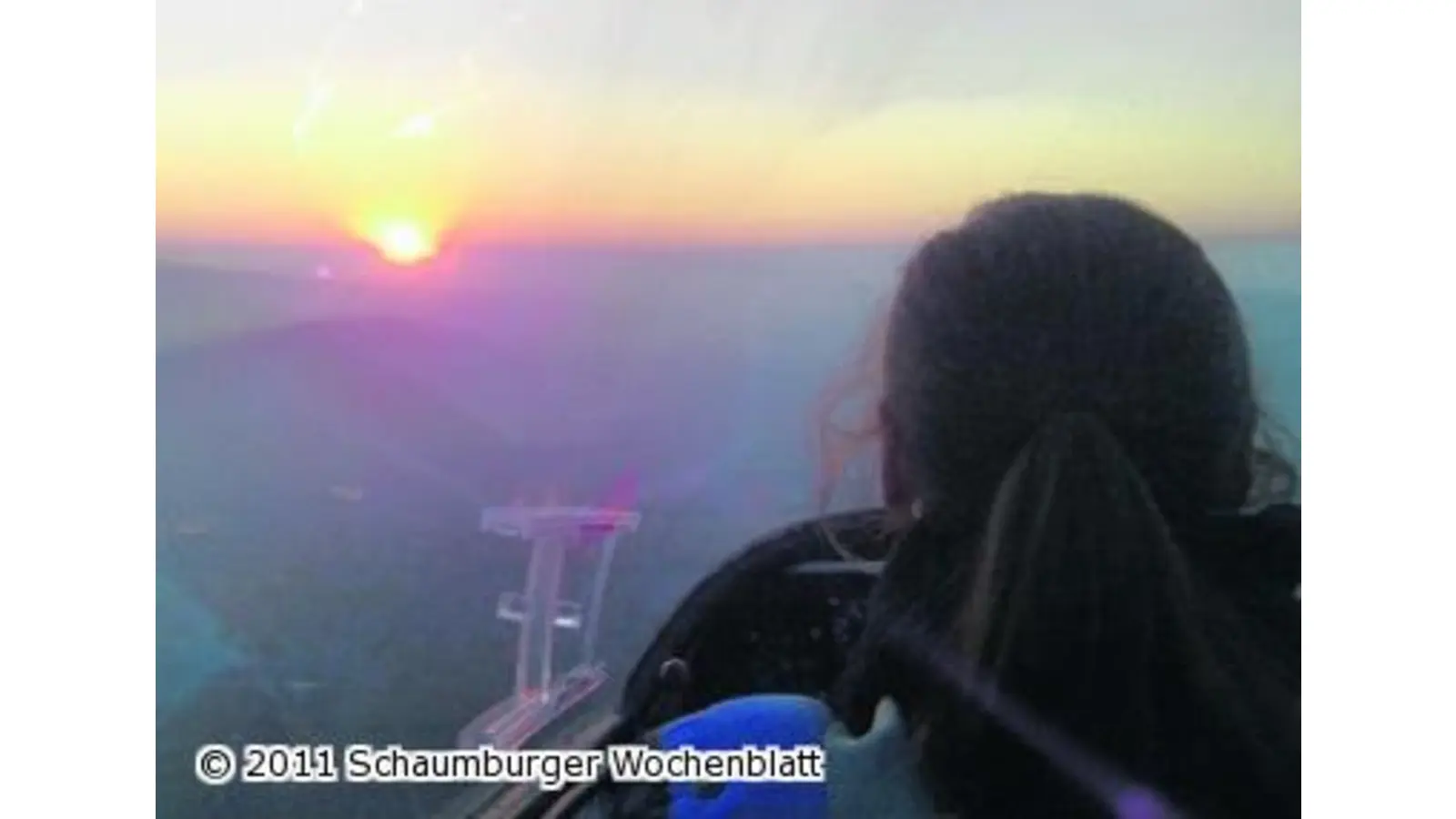 Am Tag der deutschen Einheit in den Sonnenaufgang fliegen (Foto: hb)