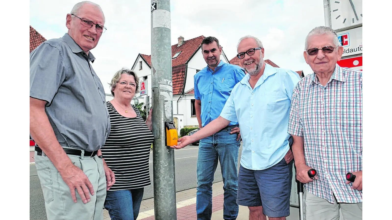 Sicheres Überqueren der Straße ermöglicht (Foto: red)