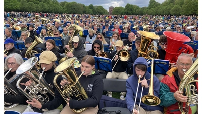 Der Posaunenchor MeerBrass beim 3. Deutschen Evangelischen Posaunentag in Hamburg. (Foto: privat)