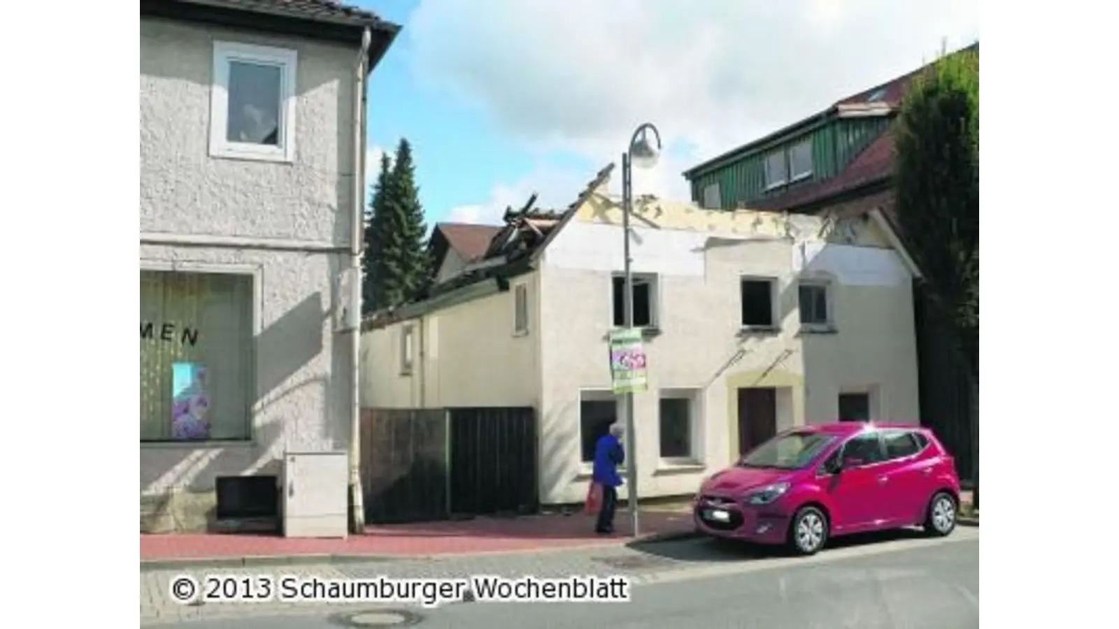 Ein Haus weicht Parkplätzen (Foto: al)