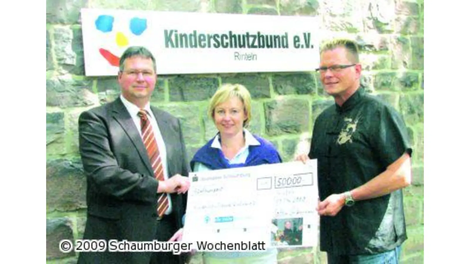 500 Euro für den Kinderschutzbund (Foto: km)
