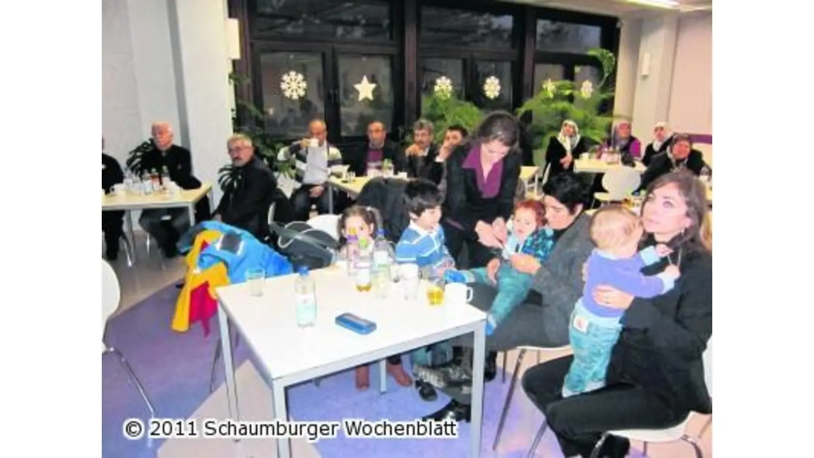 Ärzte infomieren Migranten über Vorsorgemaßnahmen (Foto: ro)