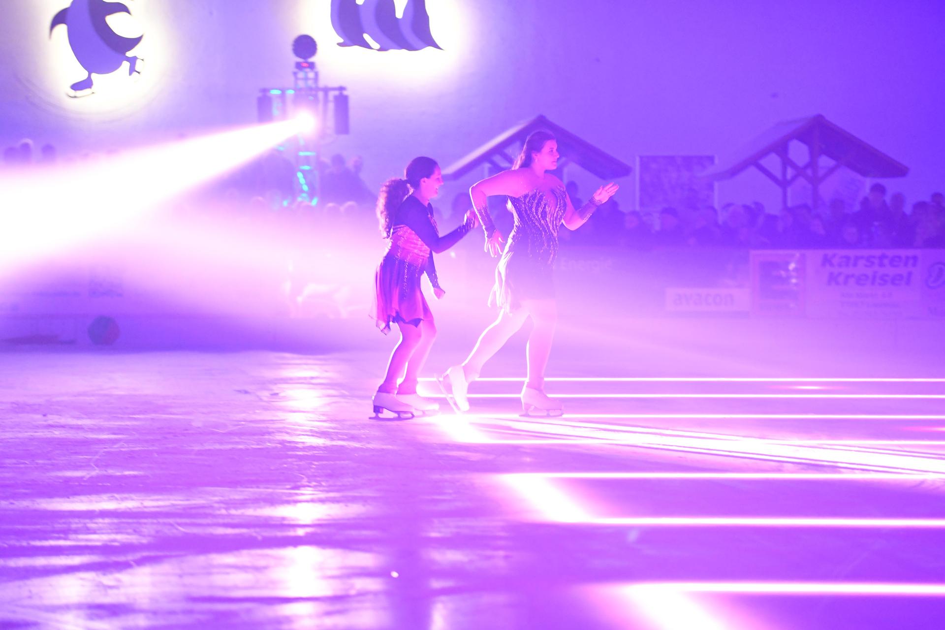 Eishalle Lauenau 2005 Saisoneröffnung. (Foto: nd)