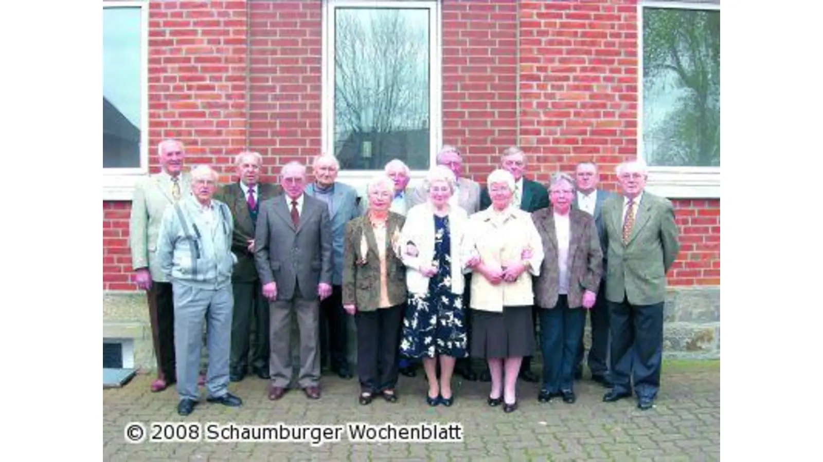 Auch 70 Jahre nach der Einschulung gibt es noch viel zu erzählen (Foto: red)