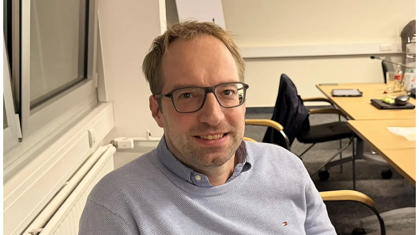 Michael Wöbse ist selbst Feuerwehrmann und zugleich Ratsherr in der CDU-Fraktion. Er mahnt zur Sparsamkeit und hätte sich eine Sparlösung auch für das FWLZ gewünscht. <br> (Foto: ste)