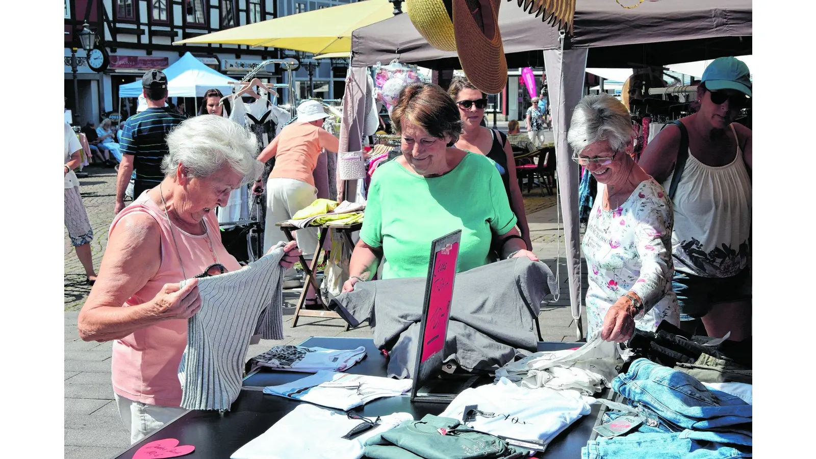 Alles-muss-raus-Preise für Sommerware (Foto: red)