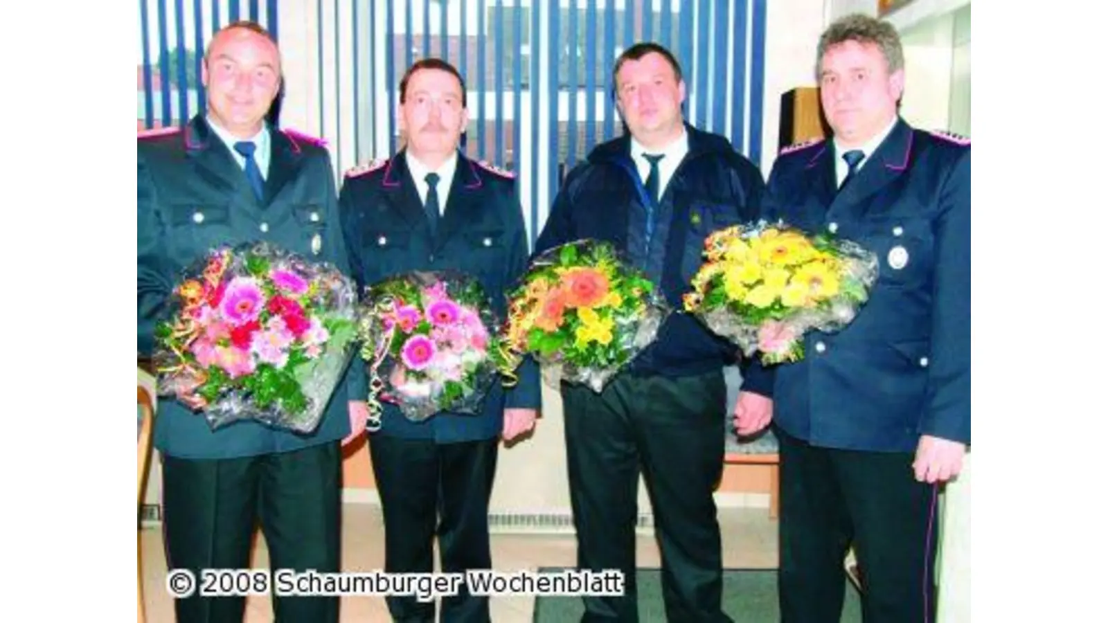 Neue Ortsbrandmeister und Stellvertreter (Foto: tt)