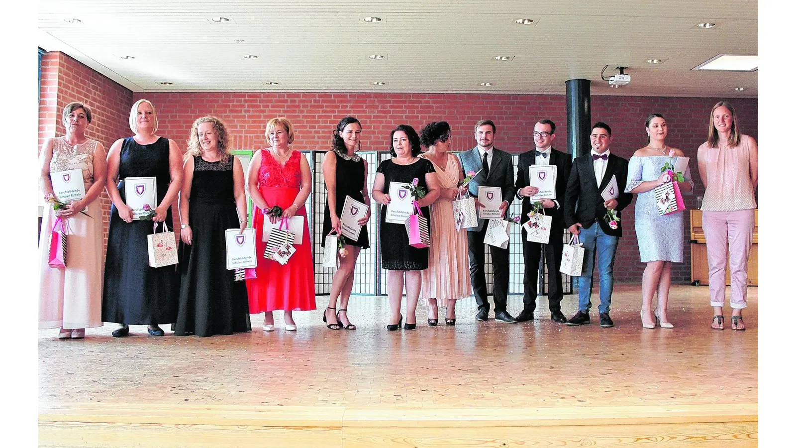 Alle Absolventen haben bereits heute eine feste Stellenzusage (Foto: red)