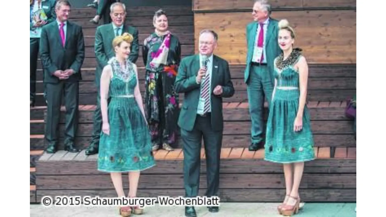 Schaumburger Tracht auf Mailänder Laufsteg (Foto: red)