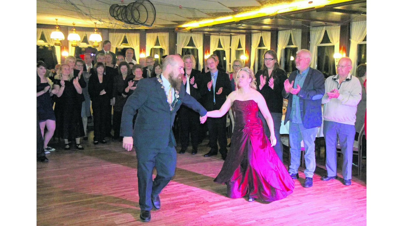 Beste Stimmung beim Fischerball (Foto: bb)