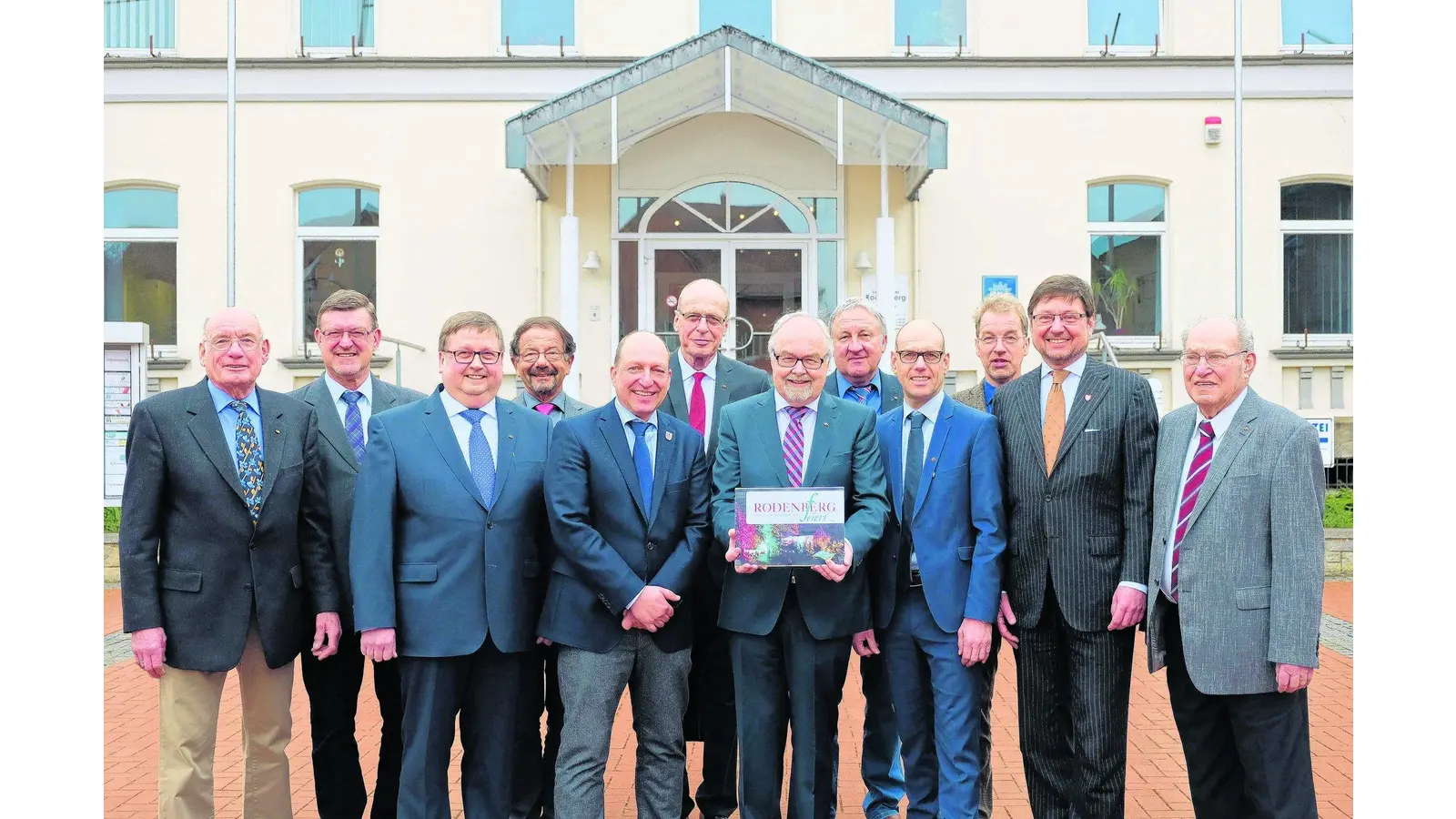 Eine jubiläumshafte Bilderreise zum Nacherleben (Foto: jl)