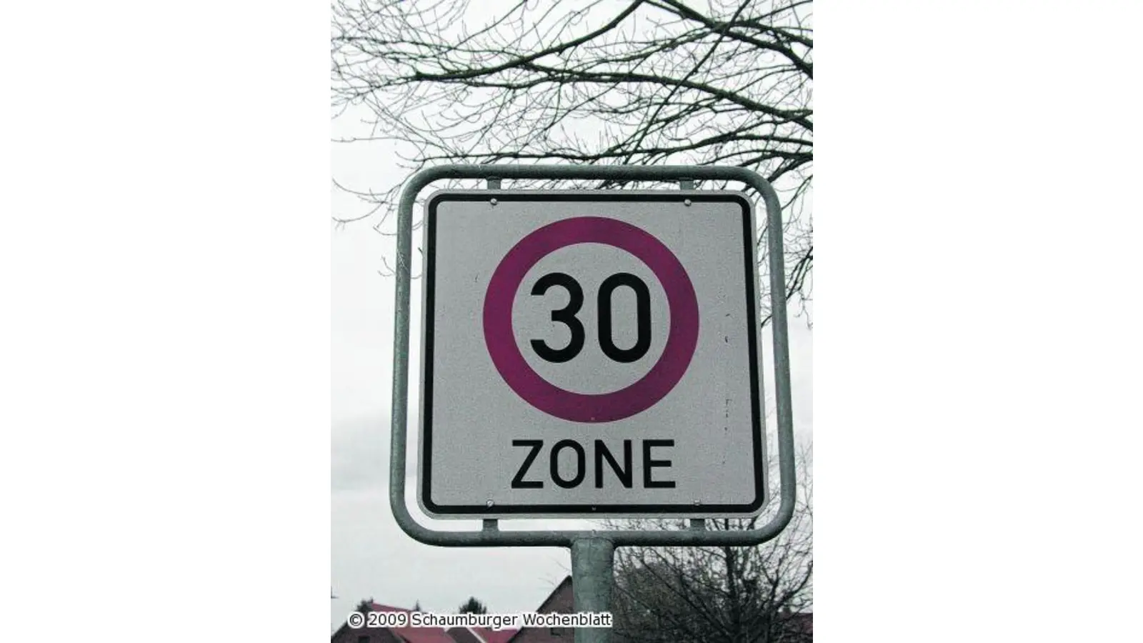 Demnächst gilt Tempo 30 im östlichen Bereich von Lindhorst (Foto: red)