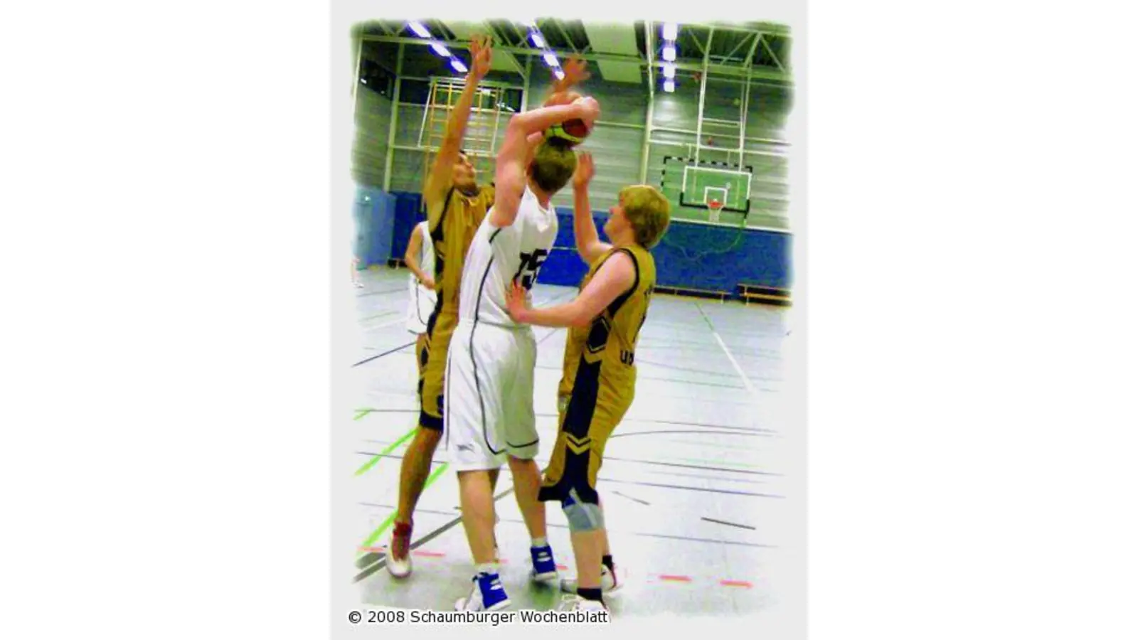 In Lindhorst startet das Damenderby (Foto: red)