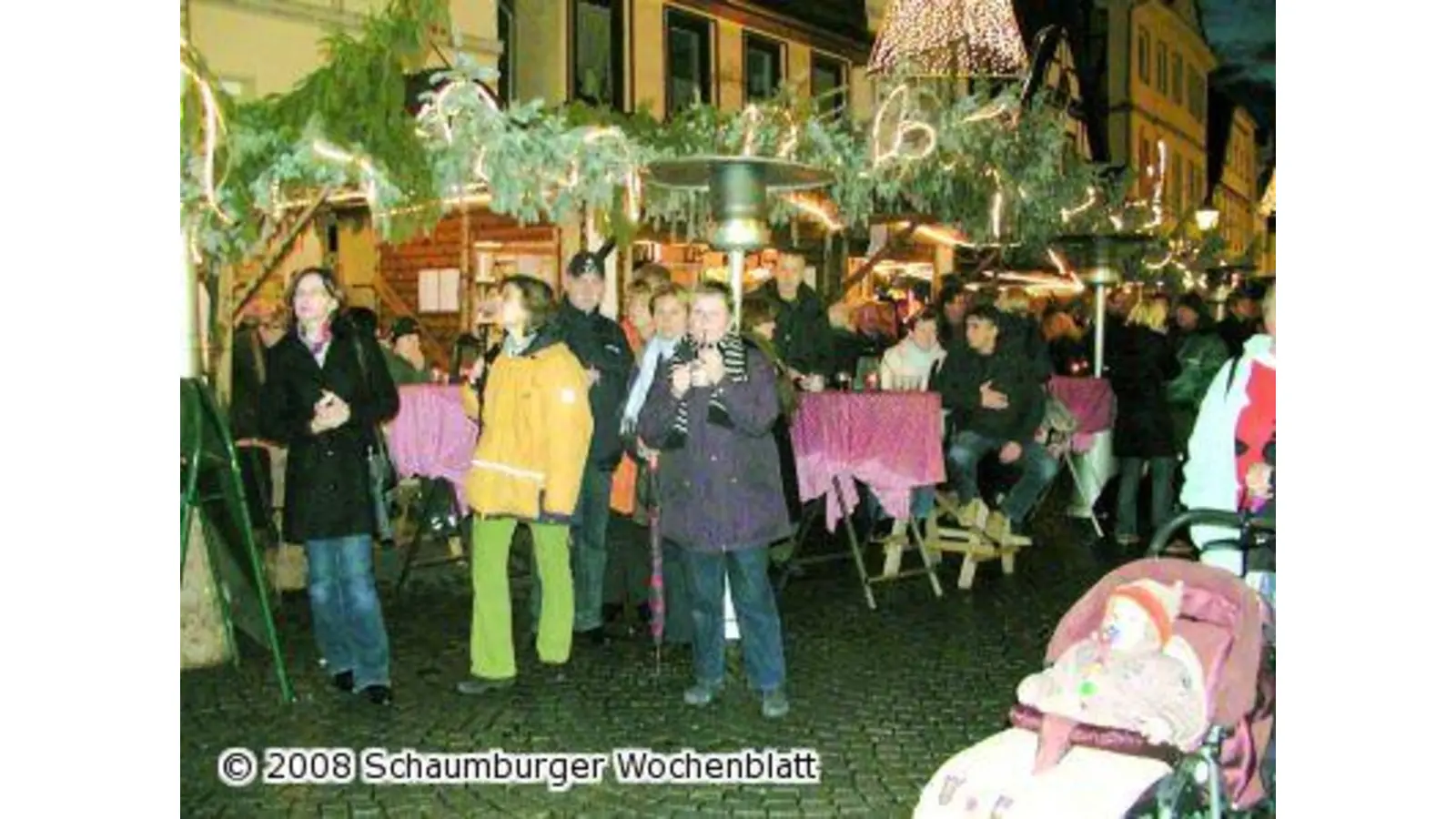 Der Weihnachtsmarkt löst den Weihnachtszauber ab (Foto: hb)
