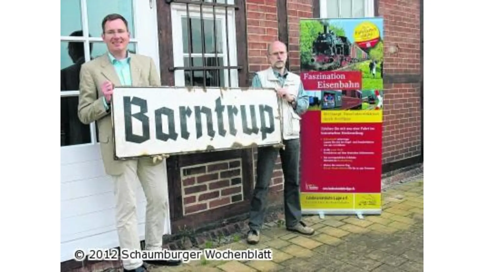 Mit Dampflok zur Ausstellung (Foto: ste)