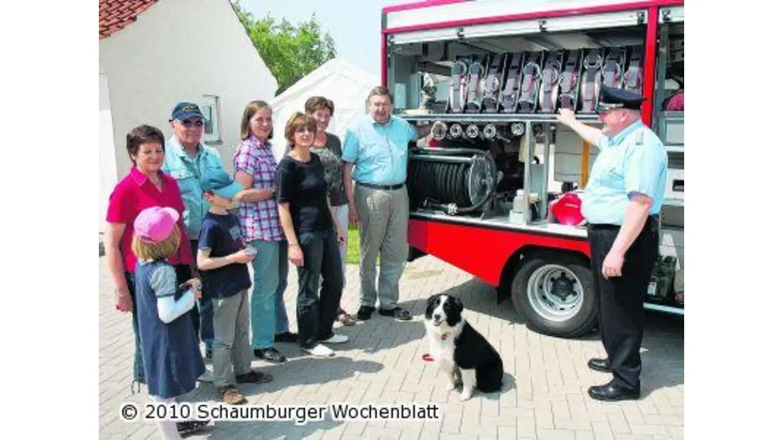 Hülshäger Wehr präsentiert ihr neues Löschfahrzeug (Foto: wtz)