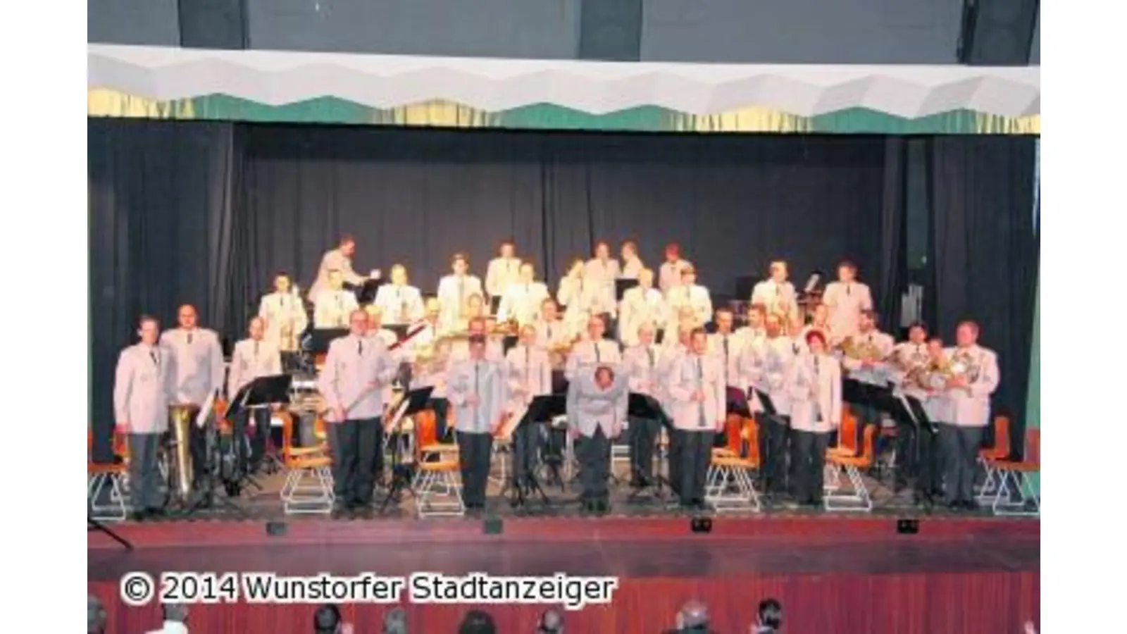Heeresmusikkorps spielt für die Behinderten-Sportgemeinschaft (Foto: gi)