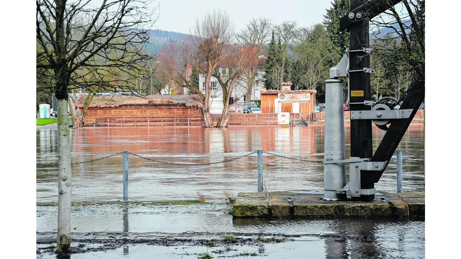 Wetter lässt Wasserstand steigen (Foto: ste)
