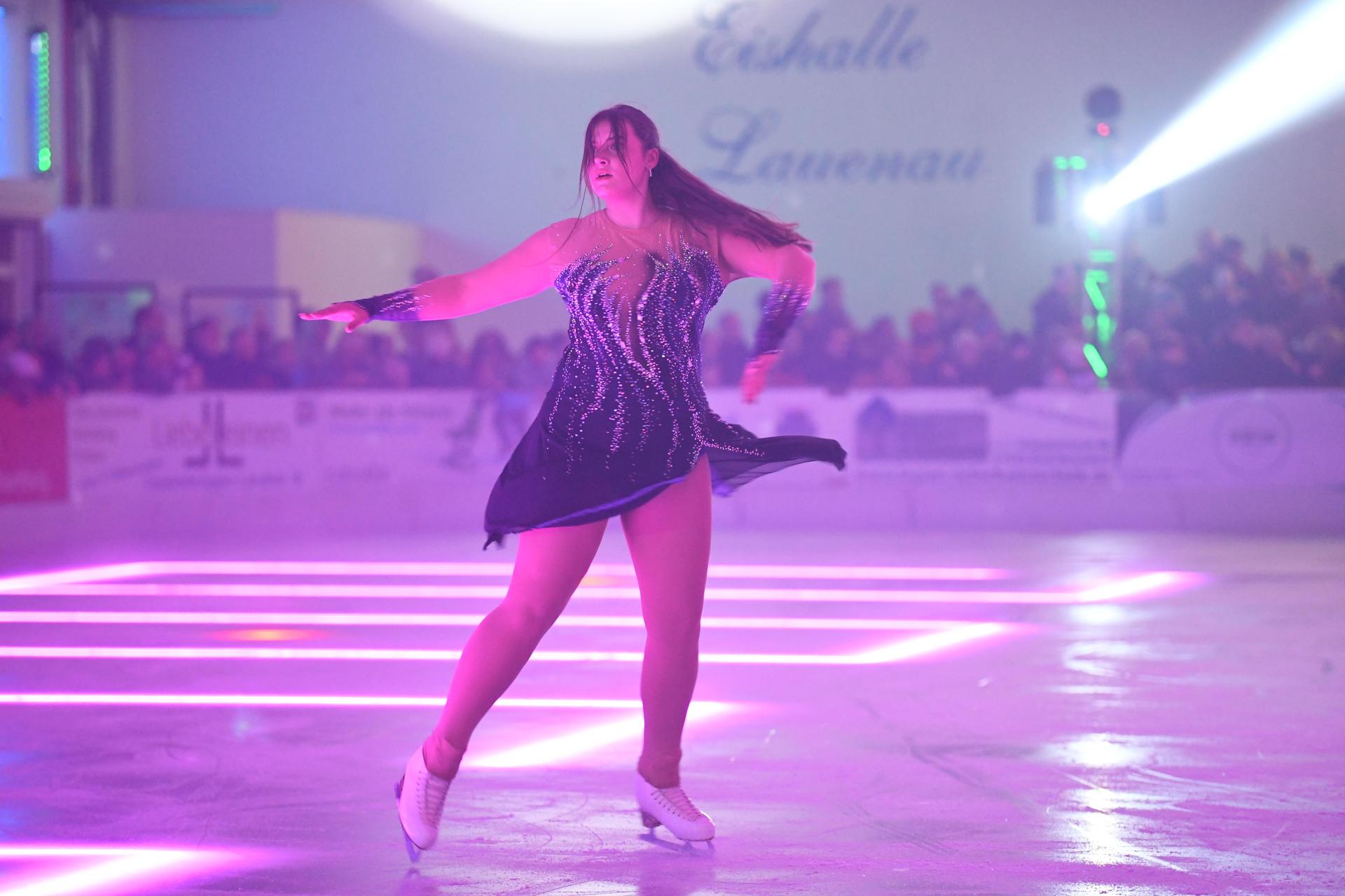 Eishalle Lauenau 2005 Saisoneröffnung. (Foto: nd)