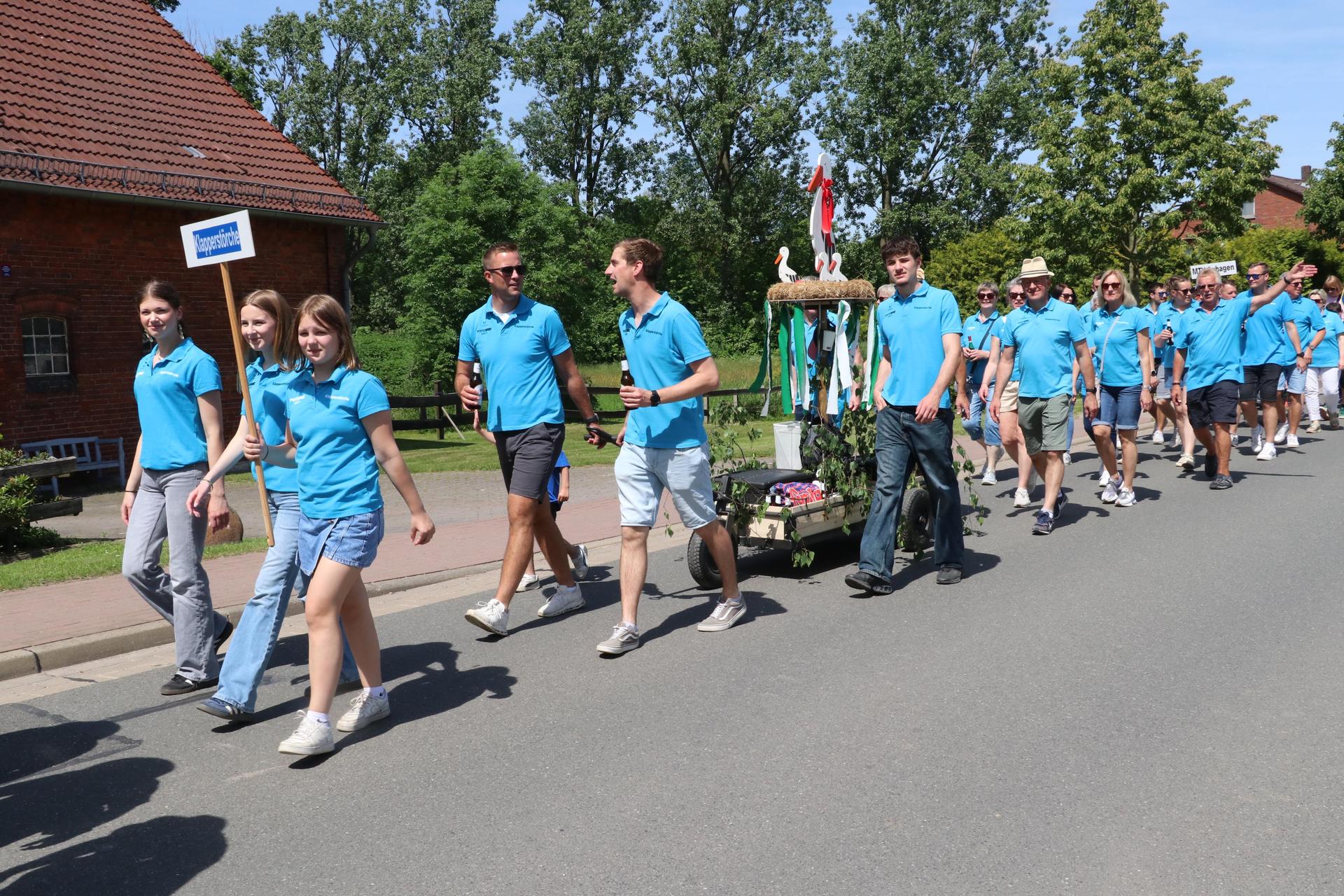 Drei Tage ausgelassen „Pfingstbier“ gefeiert. (Foto: gi)