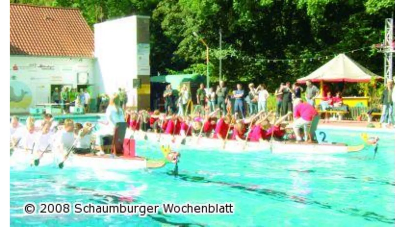 Kampf in den Fluten des Freibades (Foto: ih)