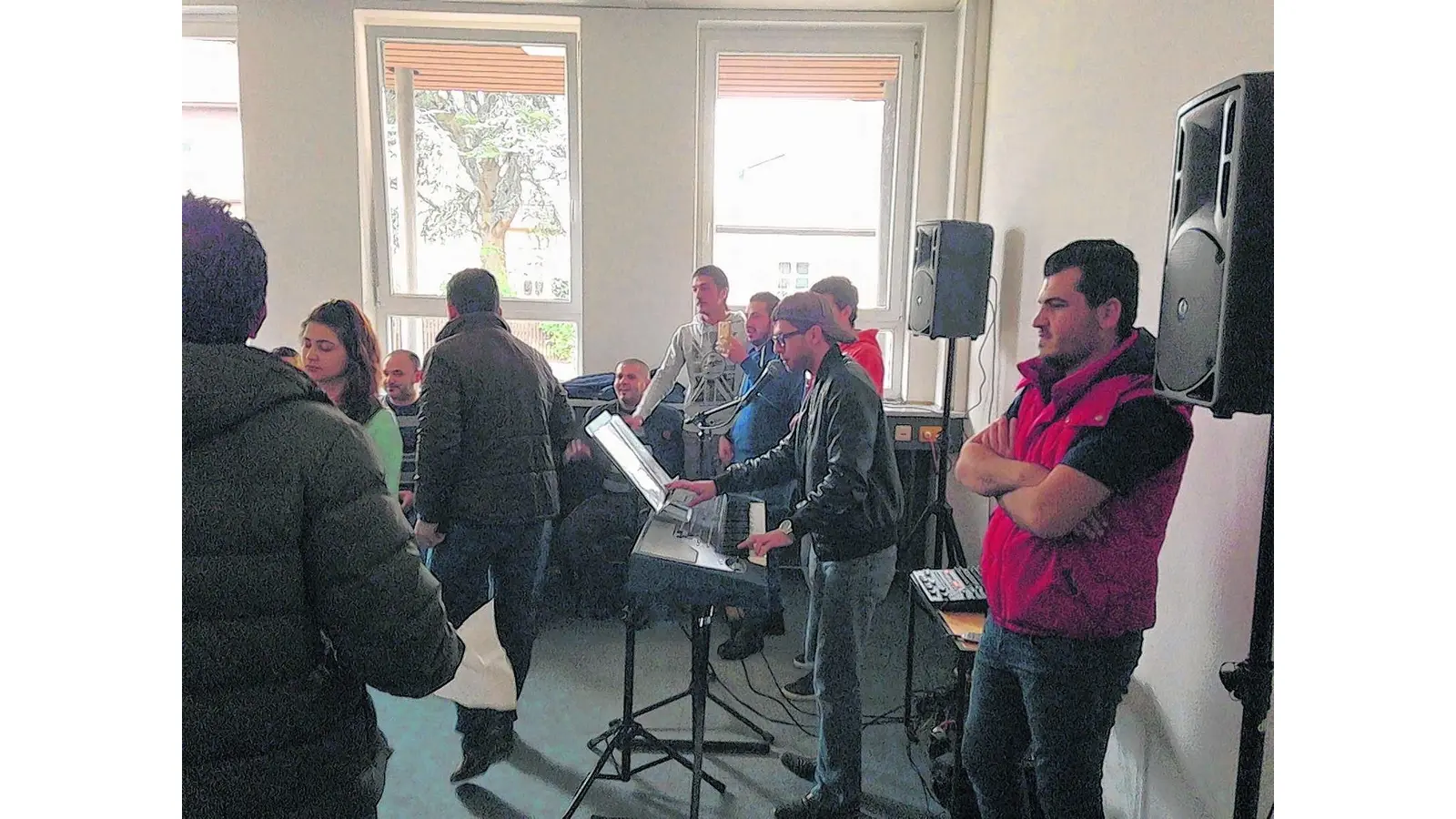 Wohnheim feiert kleines Nouruzfest (Foto: tau)