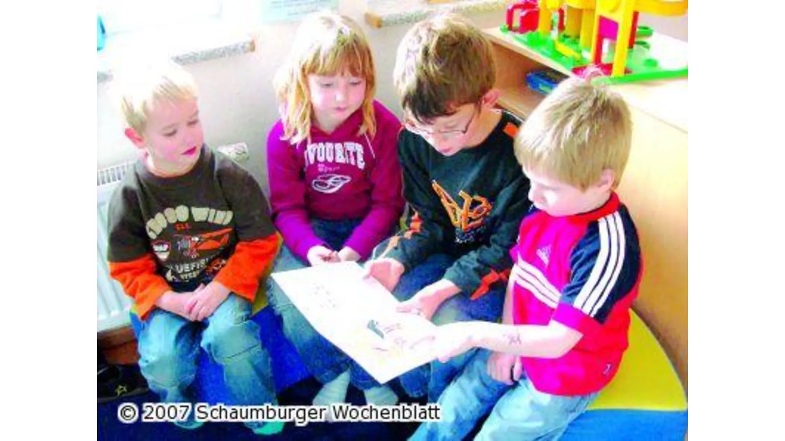 Vorlesestunde im Bodelschwinghhaus (Foto: red)