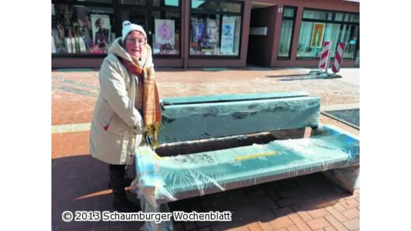 Verpackungskünstler am Sitz-Werk (Foto: red)