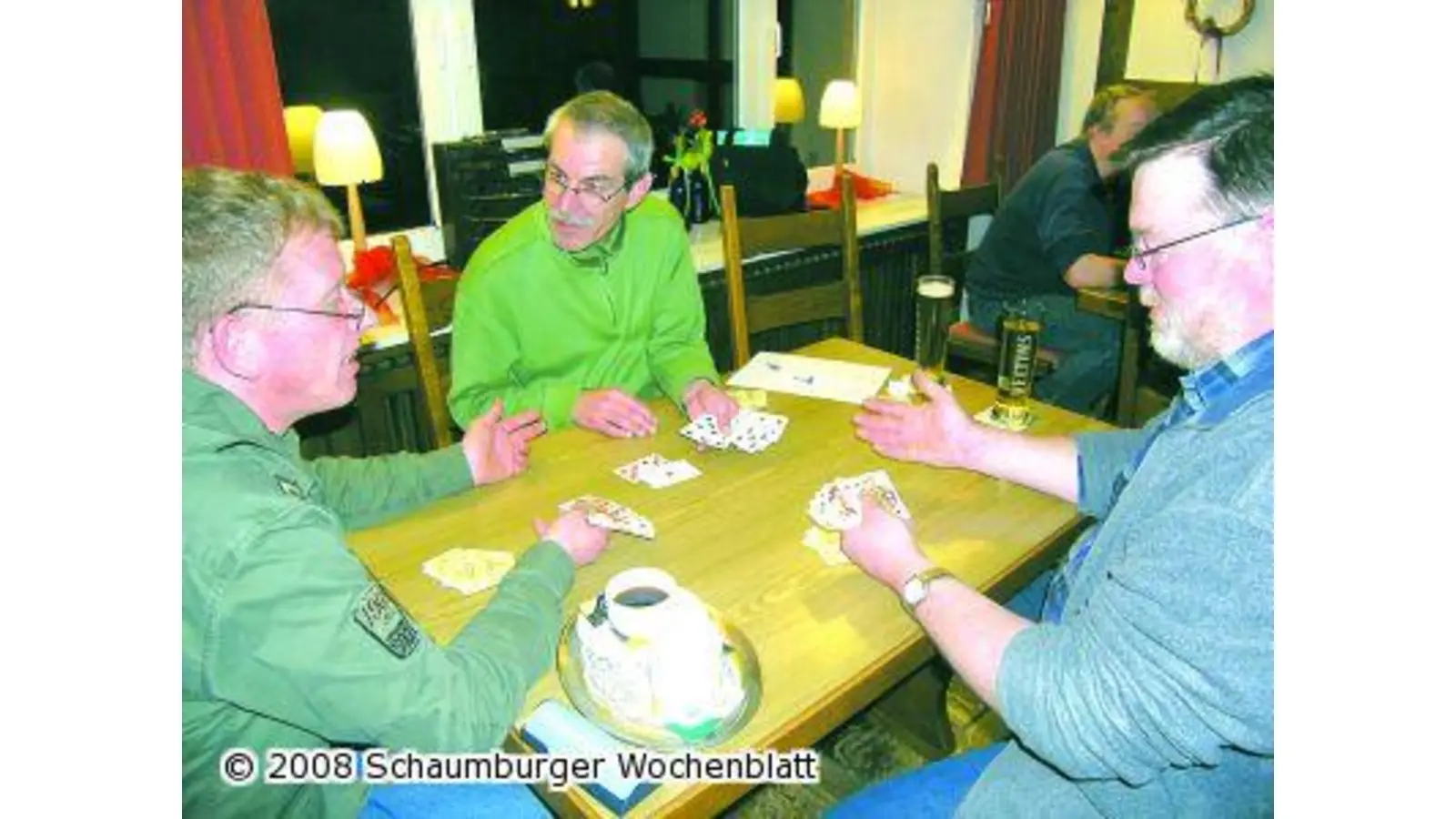 Sportfahrer drücken auch bei Skat und Knobel auf die Tube (Foto: km)