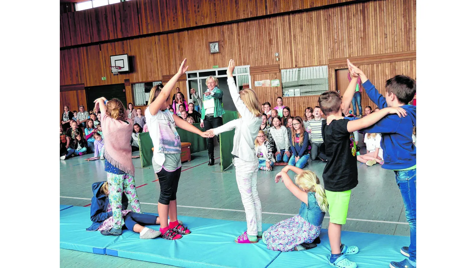 Beliebte Lehrerin in den Ruhestand verabschiedet (Foto: red)