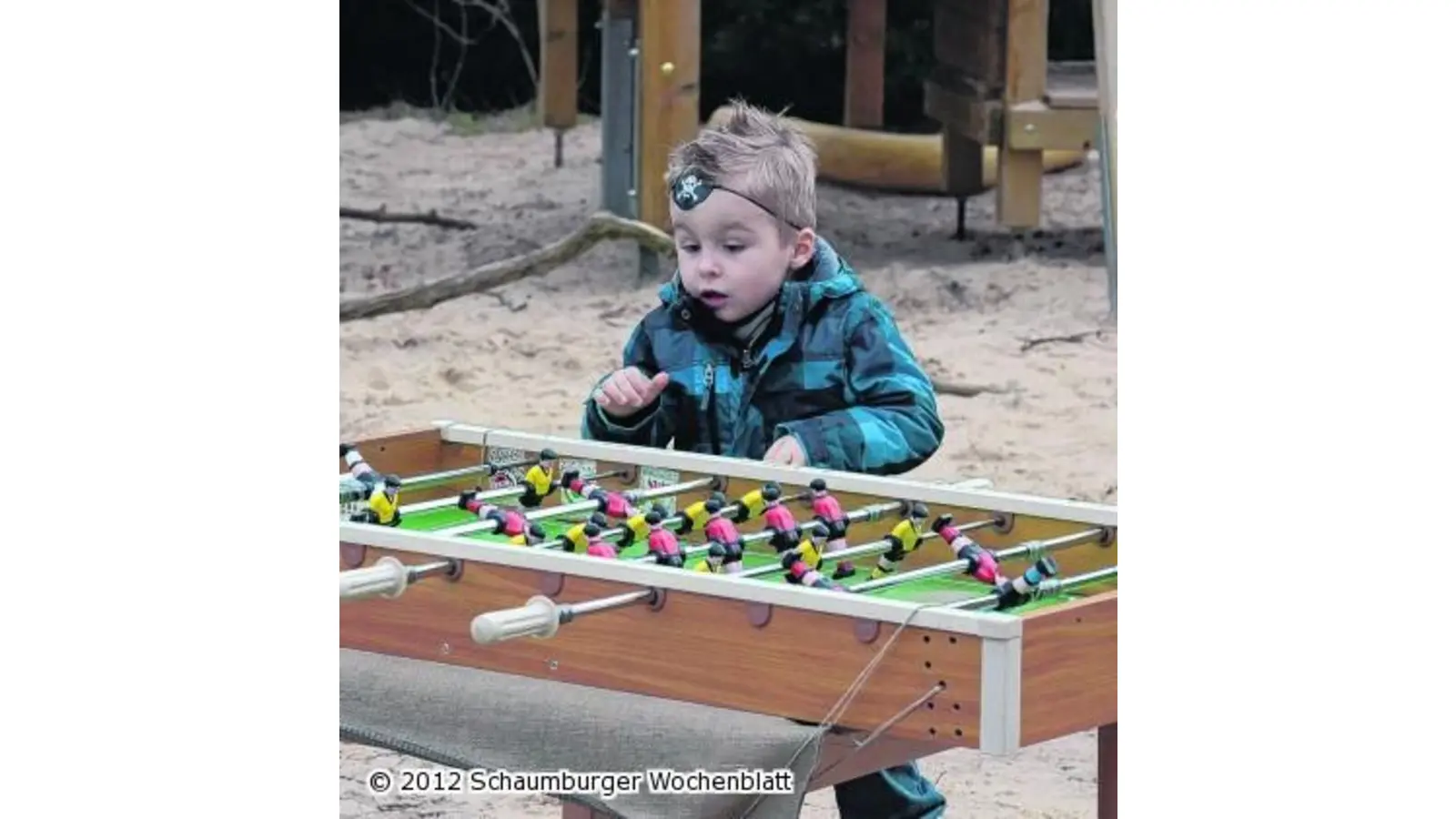 Aus der Mondschaukel wird für einen Tag ein kunterbunter Frühlingsbasar (Foto: bt)