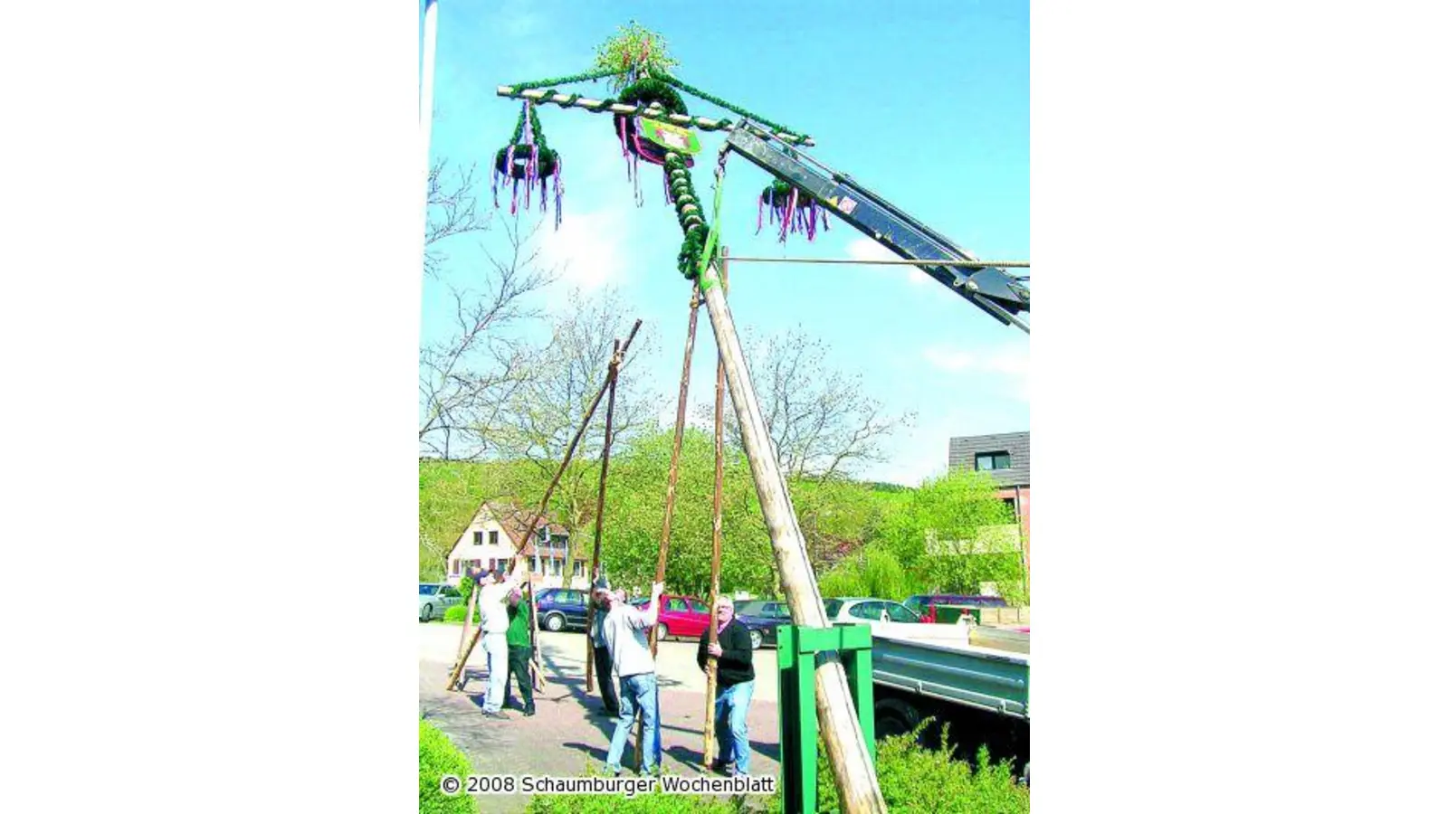 Erstmalig ein eigener Maibaum für die Kinder (Foto: red)
