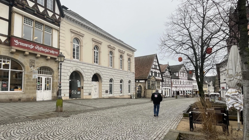 Das neue Stadthaus III ist zentral in der Langen Straße erreichbar, fußläufig mit vielen Parkplätzen in der Parkpalette. (Foto: nd)