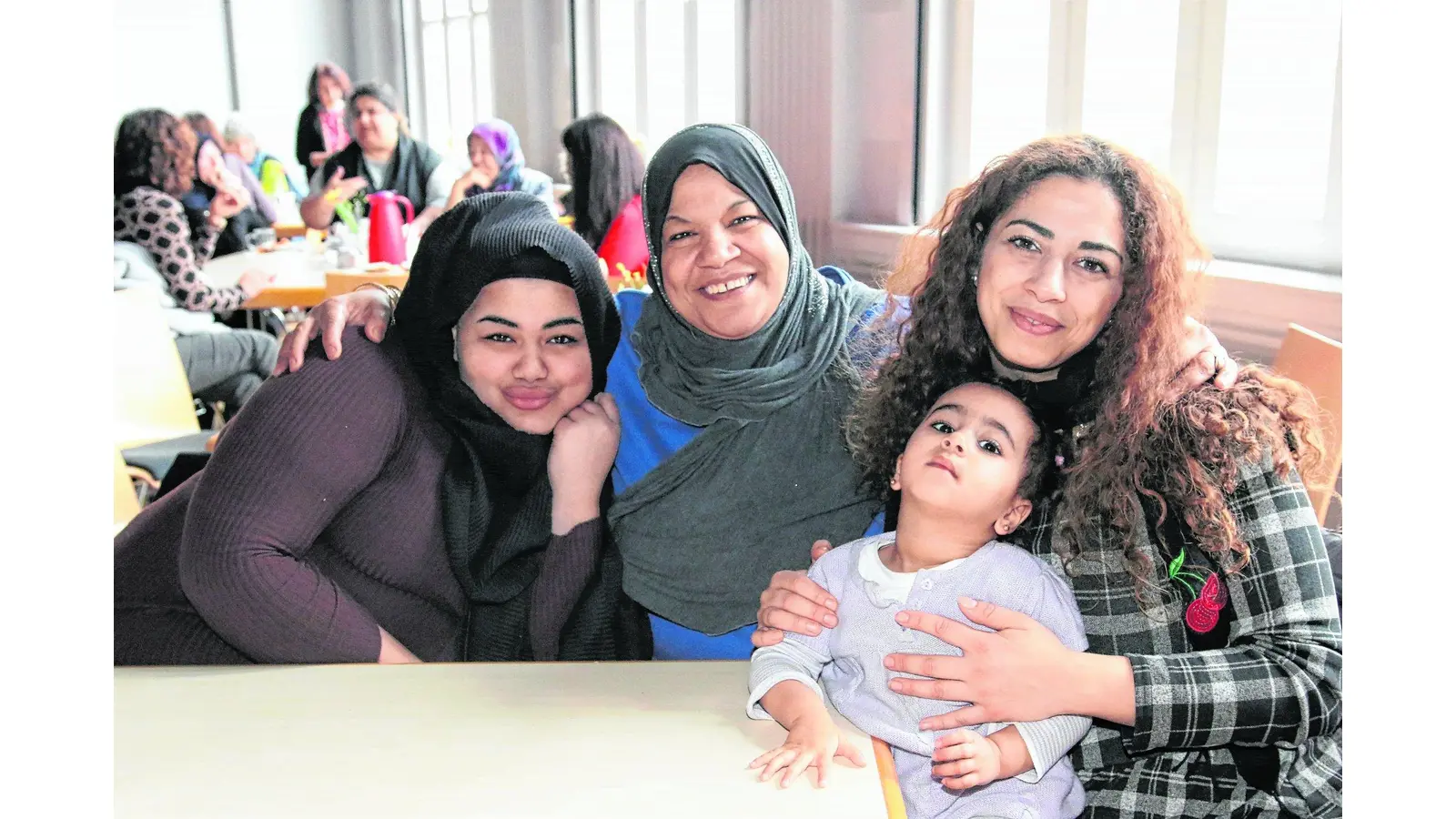 Kultureller Austausch erfolgt über das Essen und gute Gespräche (Foto: bb)