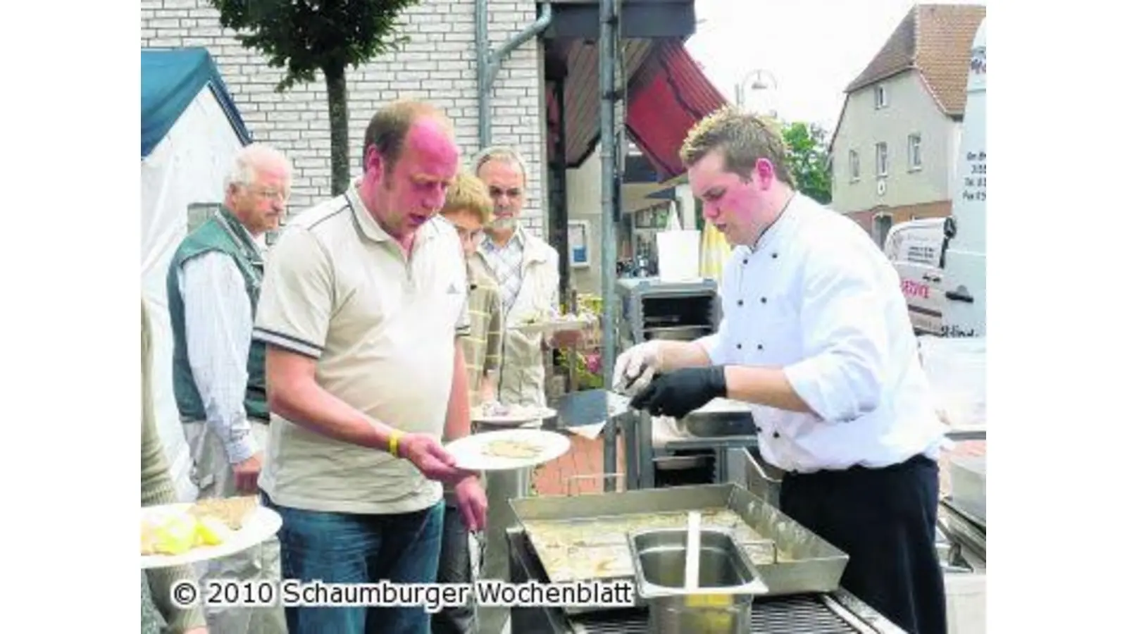 Matjesvergnügen unter freiem Himmel begeistert Besucher (Foto: pd)