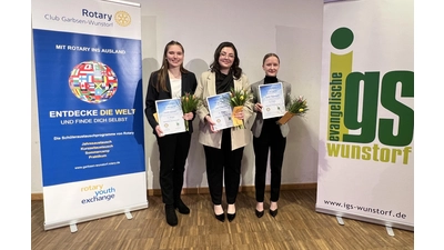 Sind ausgezeichnet worden (v.li.): Mailin Gösser, Lilas Khaddam und Sophie Trapphagen. (Foto: privat)