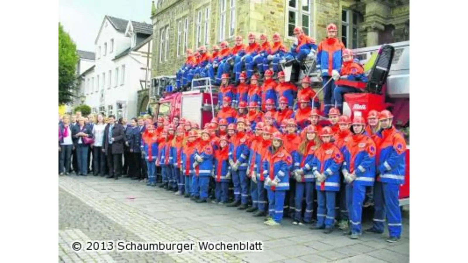 Jugendfeuerwehren treten einheitlich auf (Foto: red)