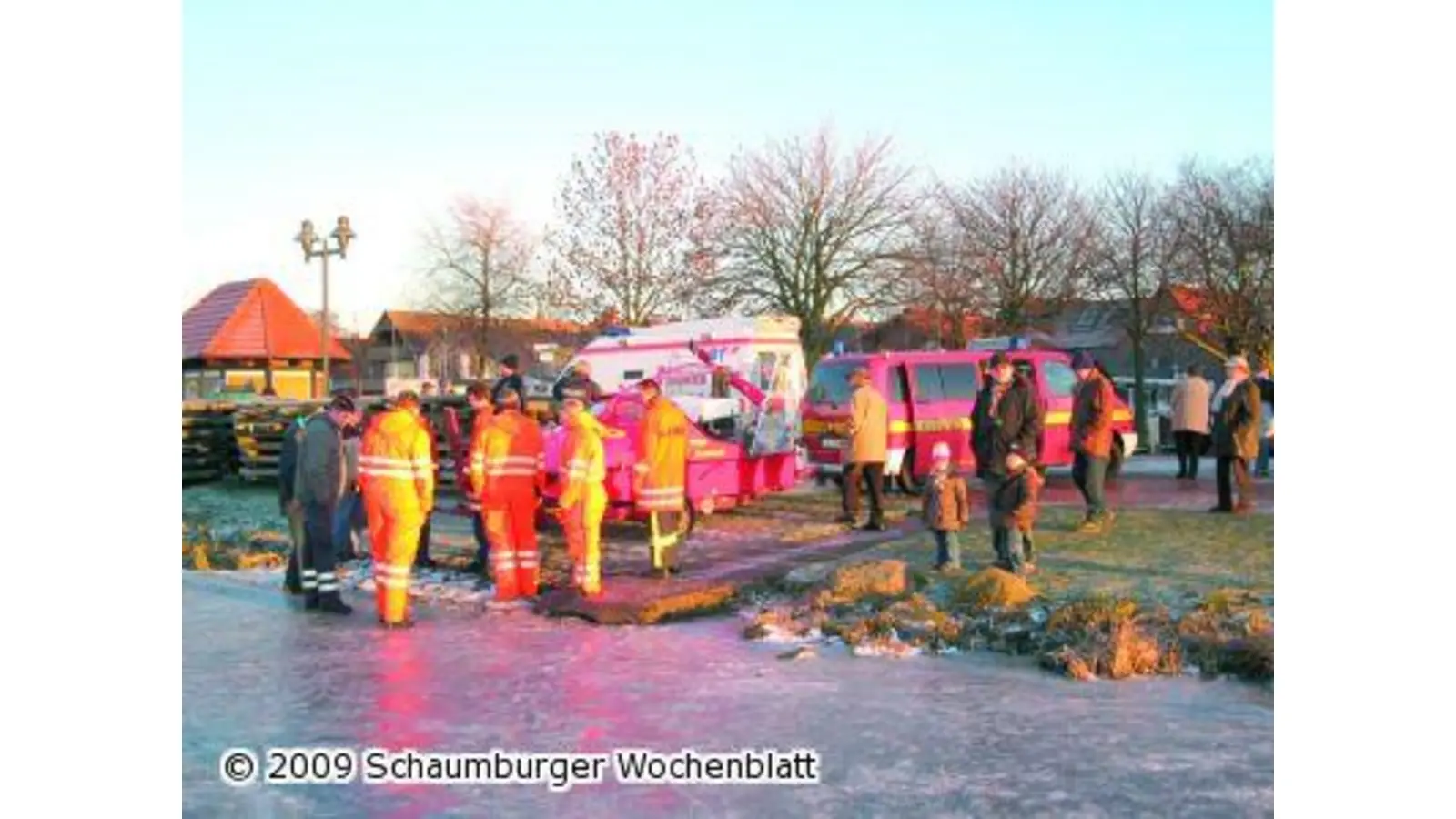 Vorsichtig sein auf dem Eis (Foto: sowi)