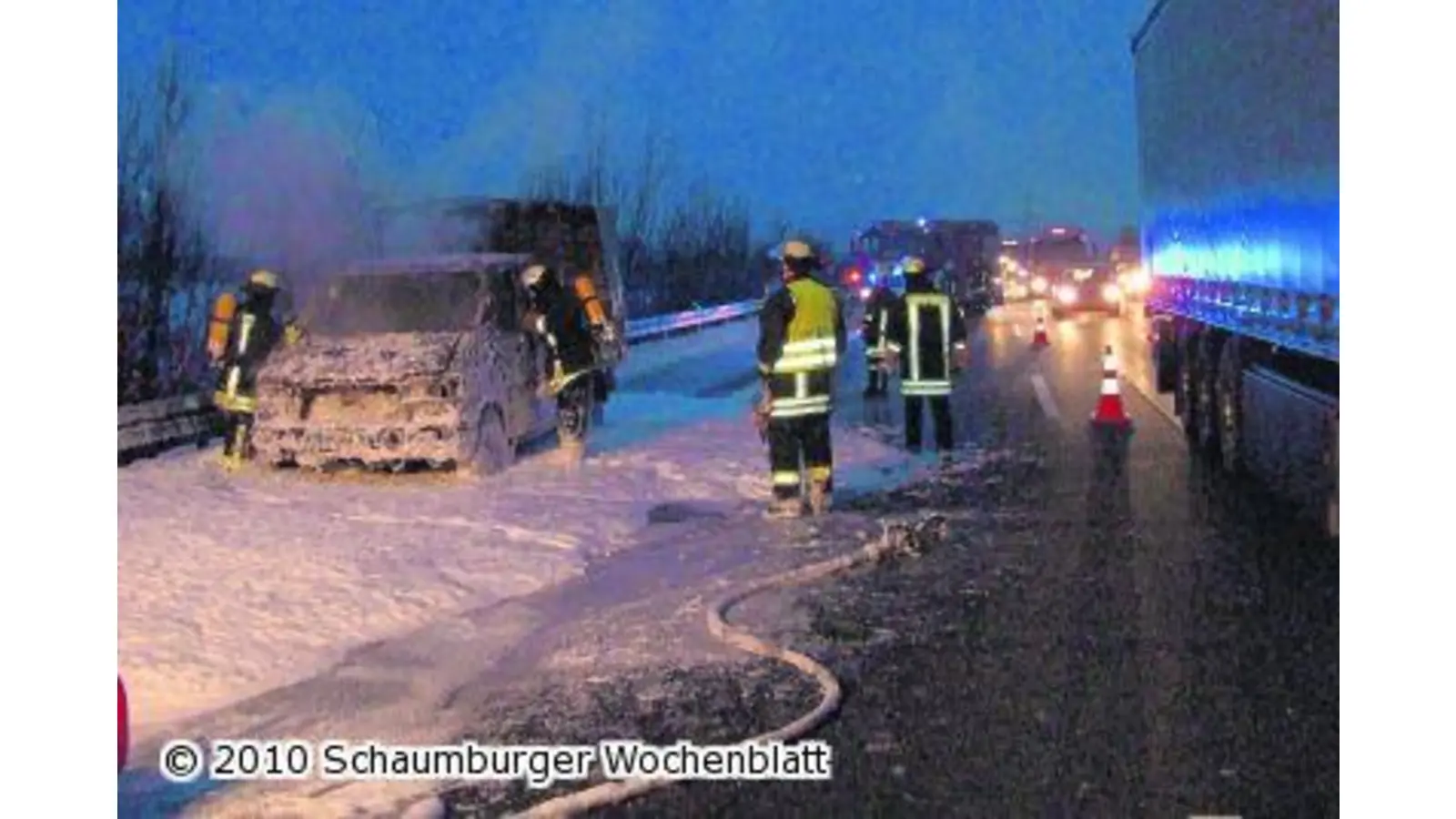 Autobrand nach Kurzschluss (Foto: al)