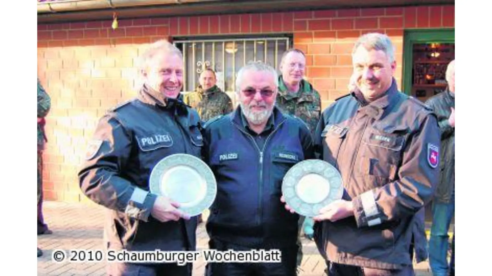 Das Team der Polizei gewinnt das Gästeschießen des Schützenvereins (Foto: red)
