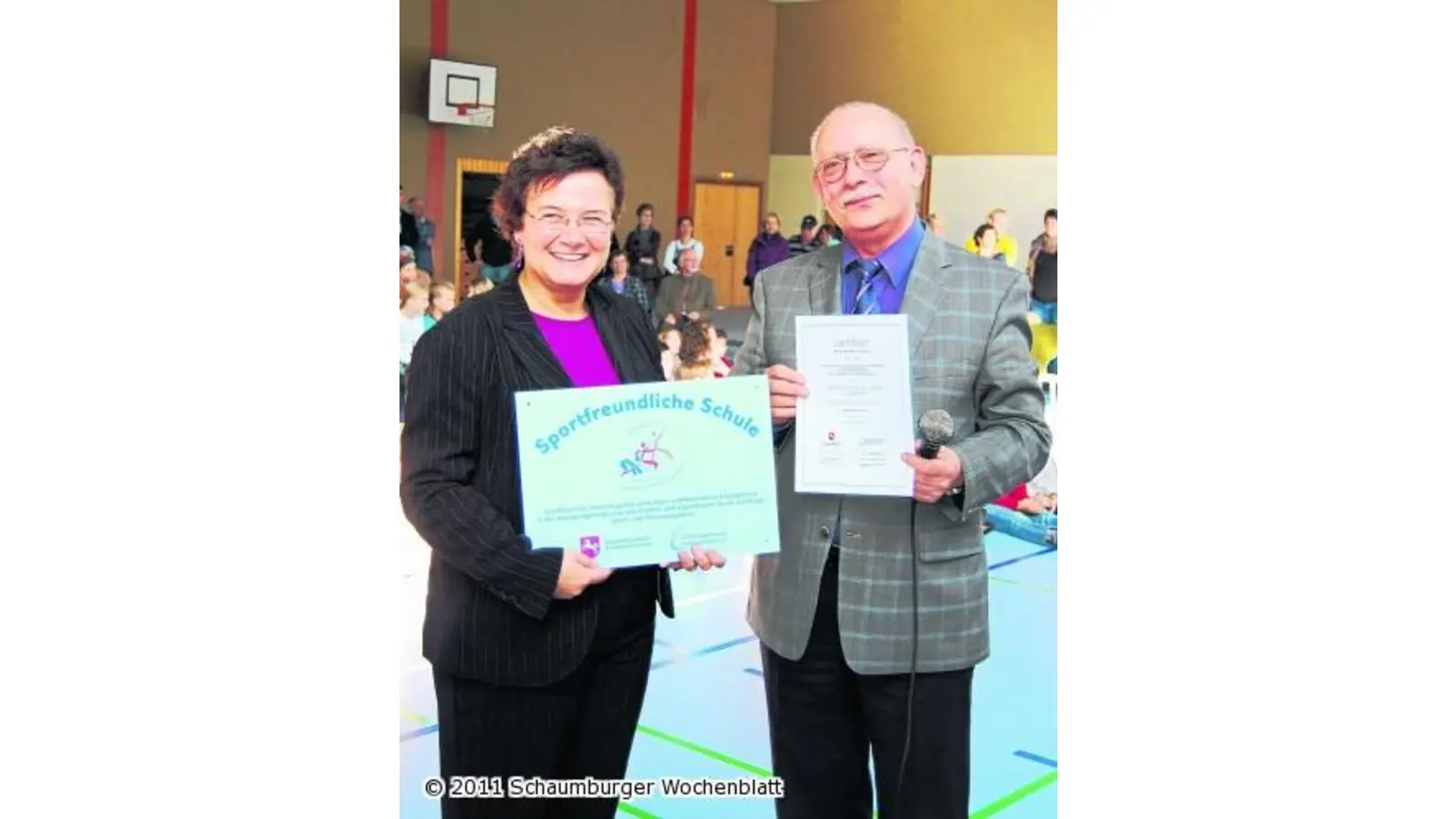 Zertifizierung für die Grundschule Am Harrl (Foto: red)