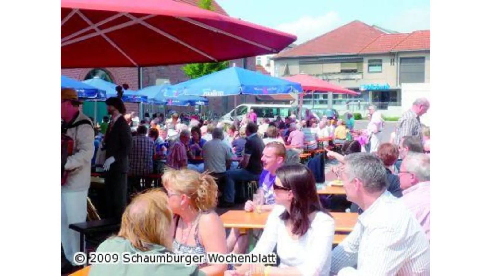Matjes und Stimmung bestens (Foto: pd)