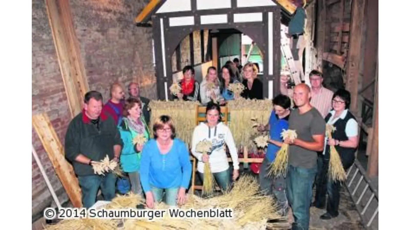 300-Seelendorf schmückt vier Erntewagen (Foto: red)