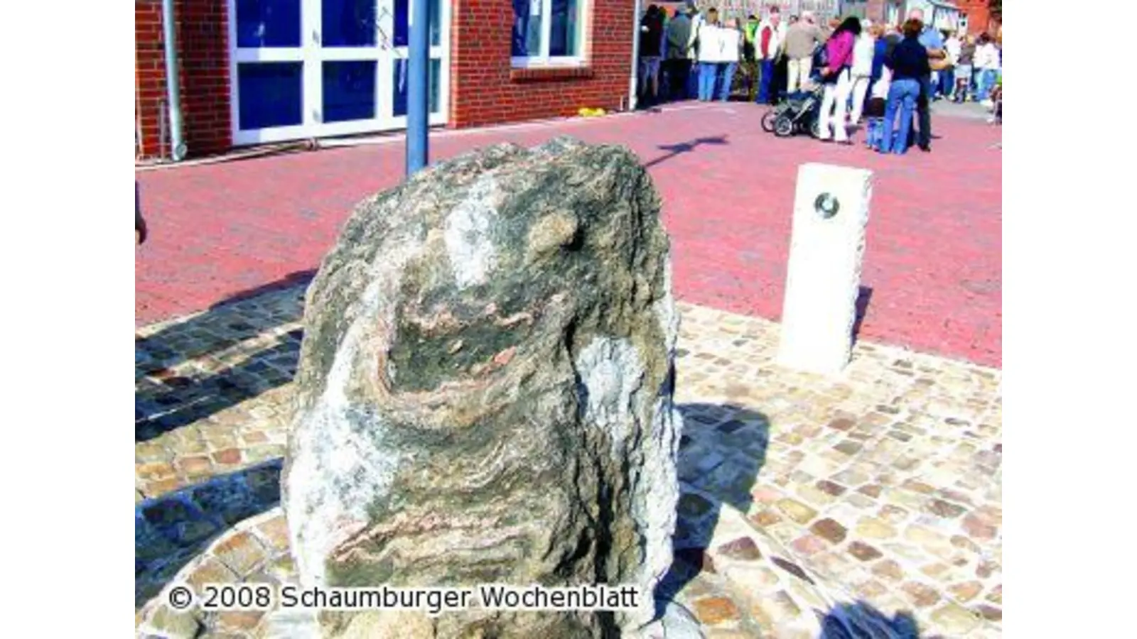 Brunnen mit Kieselsteinen verstopft (Foto: red)