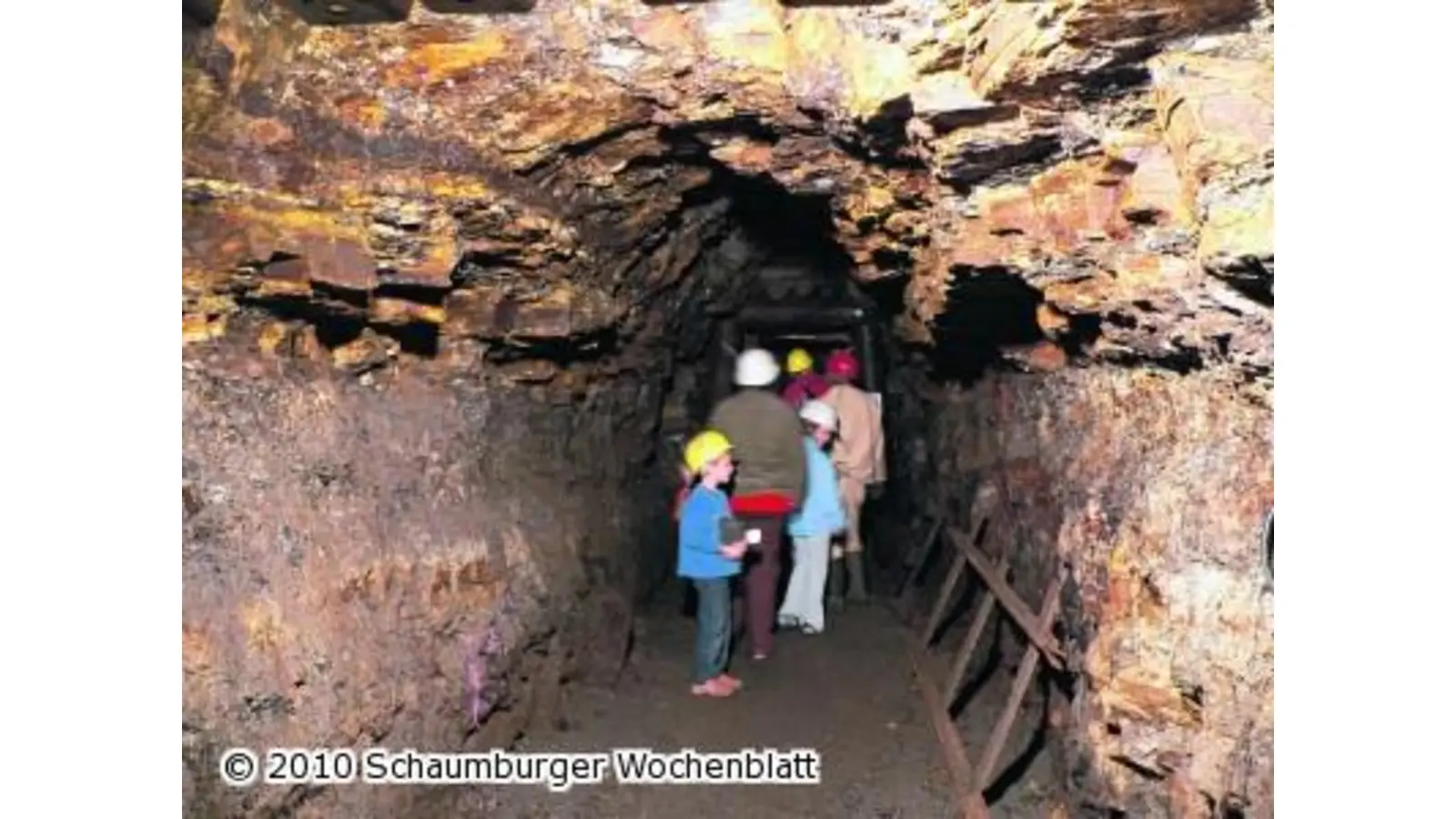 Betrieb herrscht in und vor der Zeche (Foto: al)